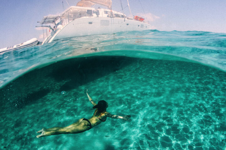 Cruise Underwater Peace