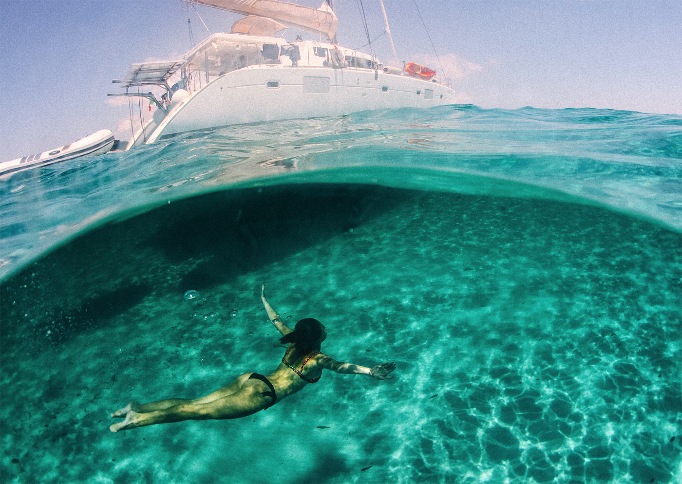 Cruise Underwater Peace