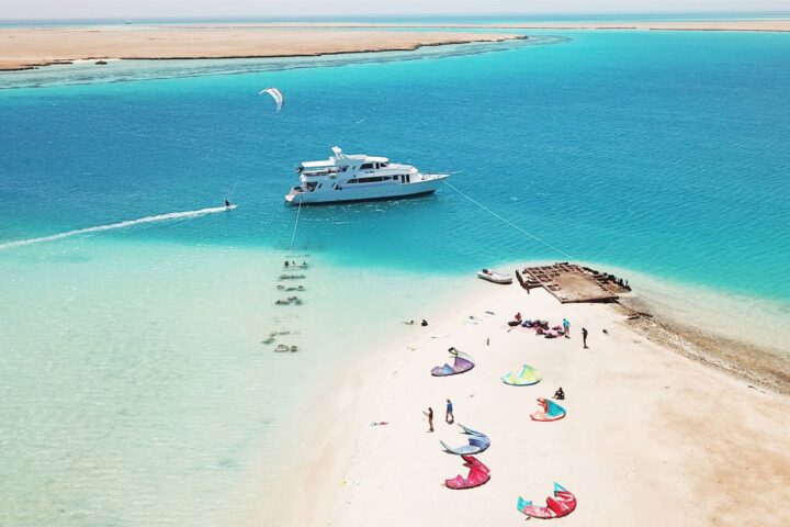 Kite Safari Panorama