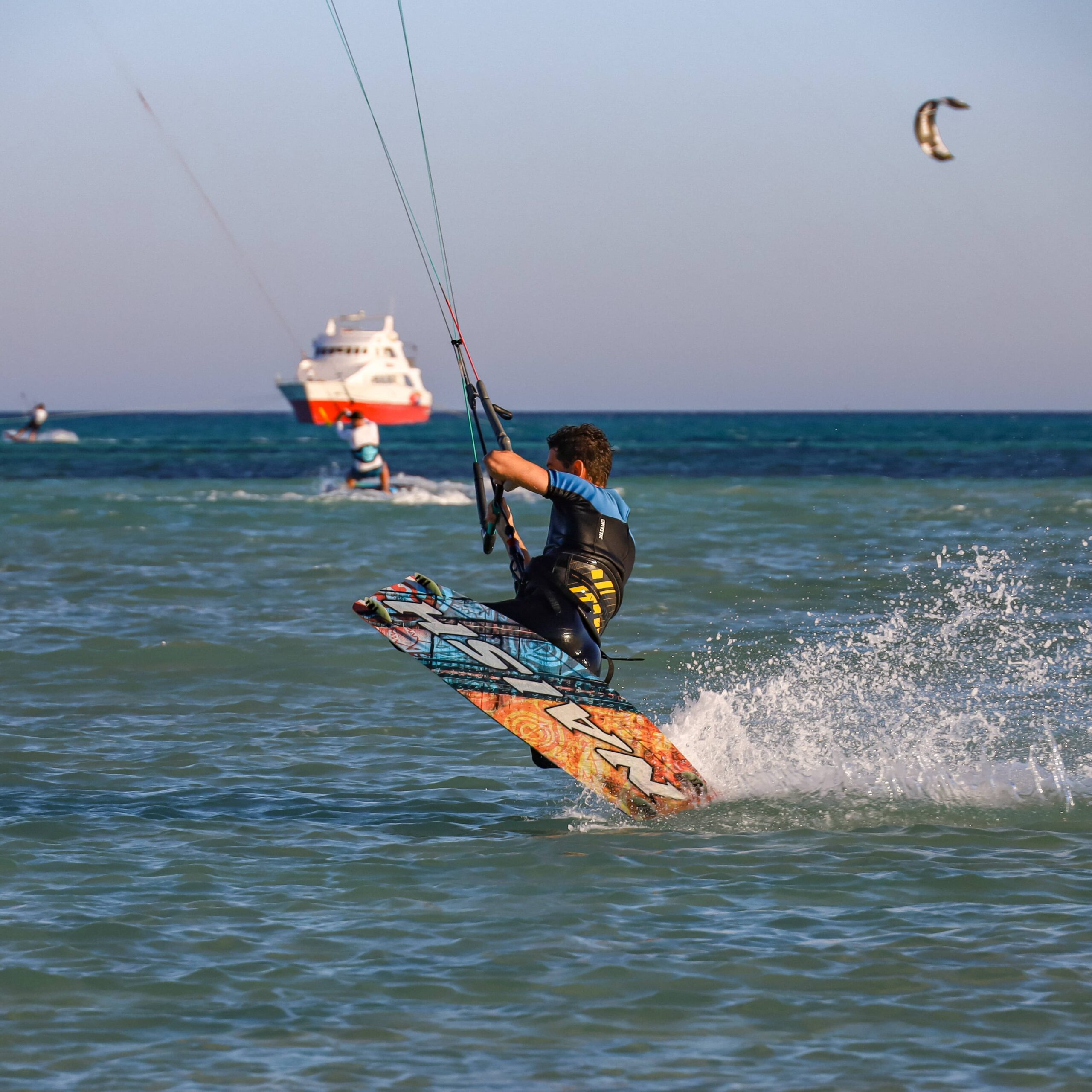 Kite Safari Dark Slide