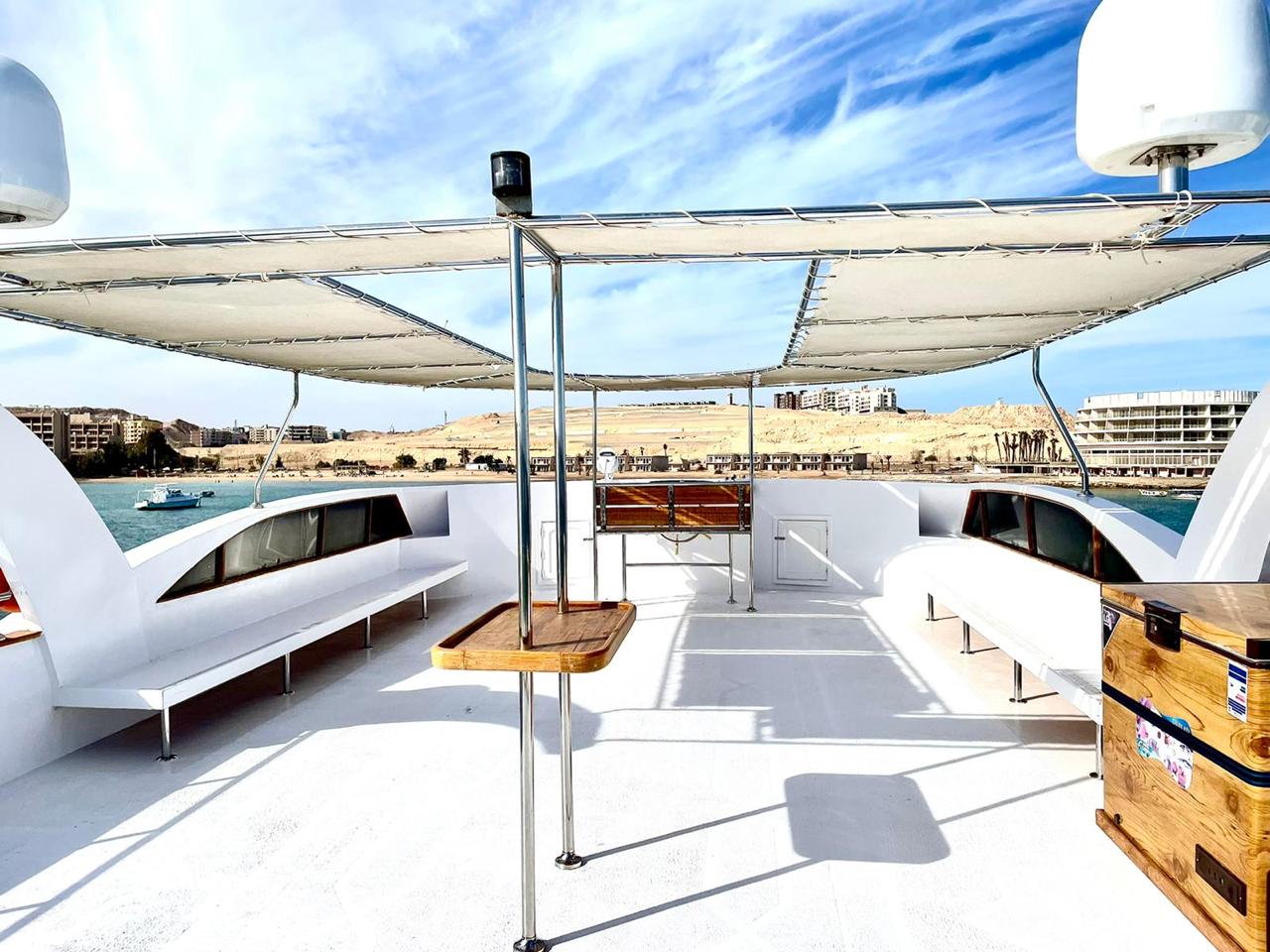 Queen Sherry Upper Deck 2