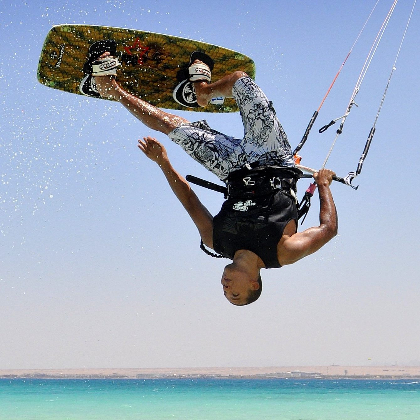 Emad Kitesurfing advanced training