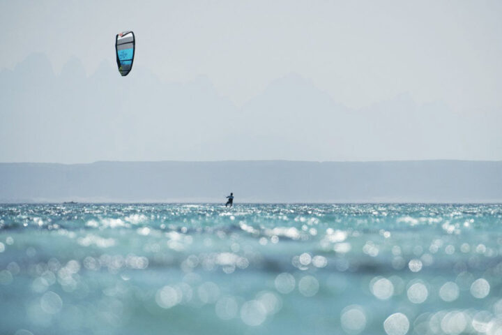 Kite picture sea view solo rider 2