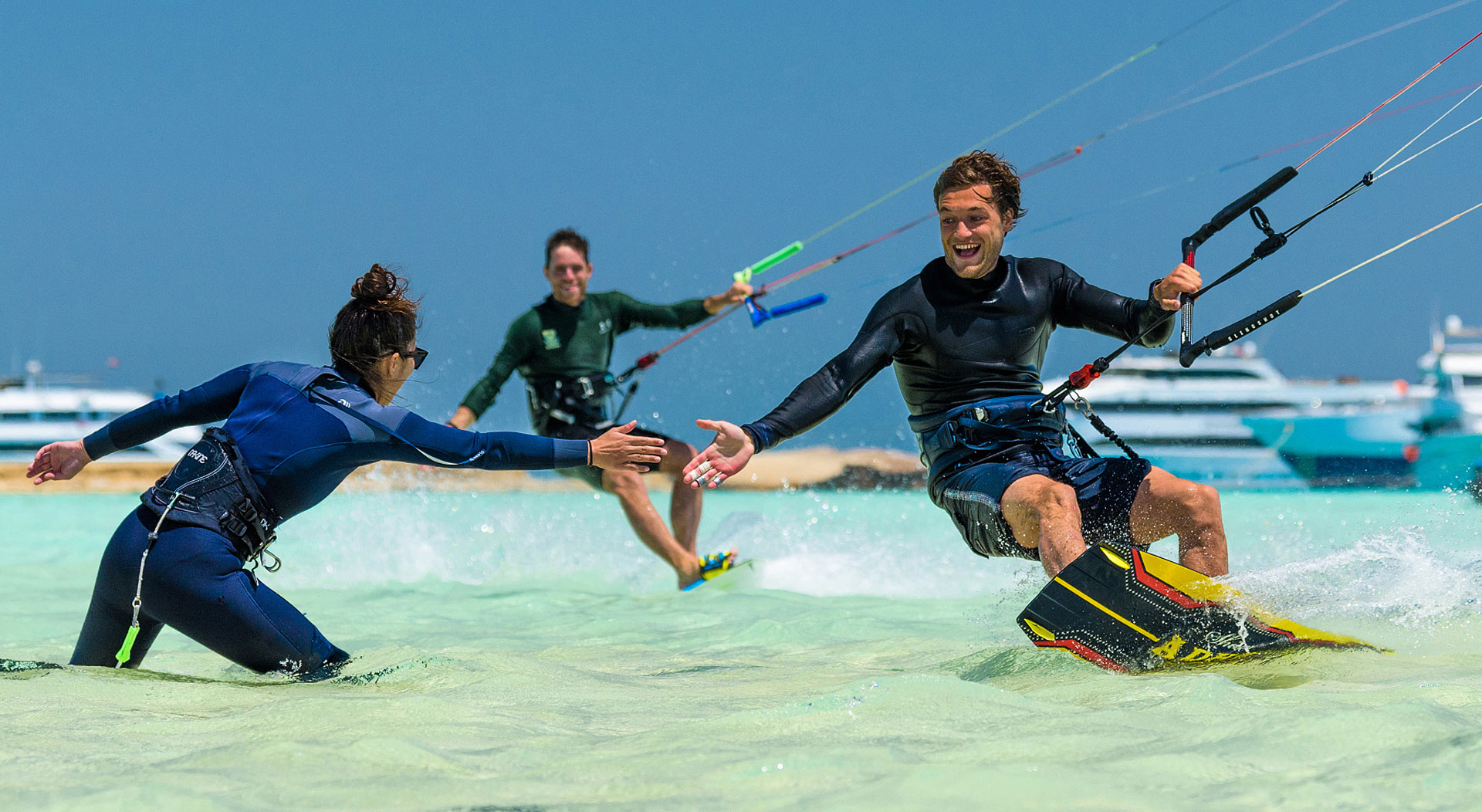 Kite Trip Friends Kiting
