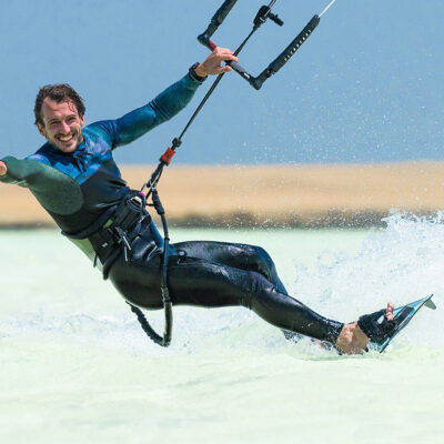 Youri Zoon train Kite Safari March Youri Zoon train Kite Safari March