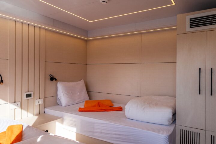 Shared Medium Deck Cabin - 1050€ per Person